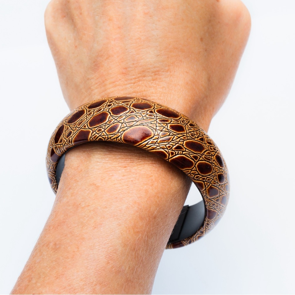 Animal print bangle bracelet faux snakeskin faux leather vintage